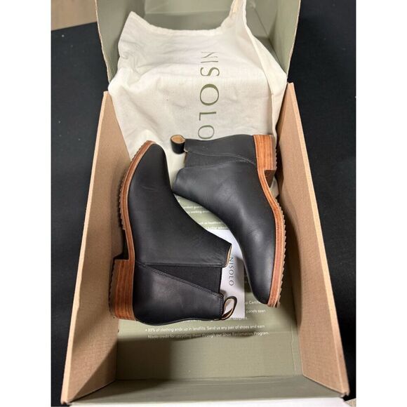 New Nisolo Black Leather Eva Everyday Chelsea Ankle Boots 5 - Picture 1 of 6